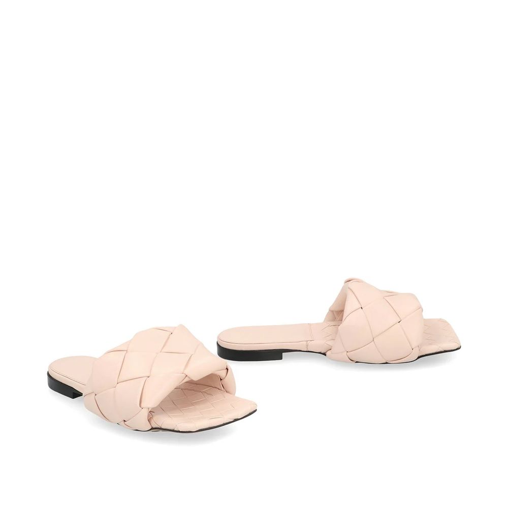 Bottega Veneta Mehrfarbige flache Ledersandalen