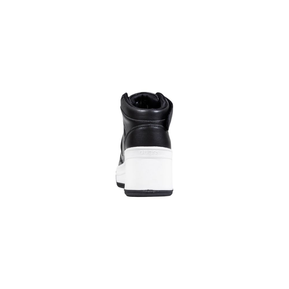 Guess Plateau-Sneaker aus schwarzem Polyethylen – Stilvoll & Modern.