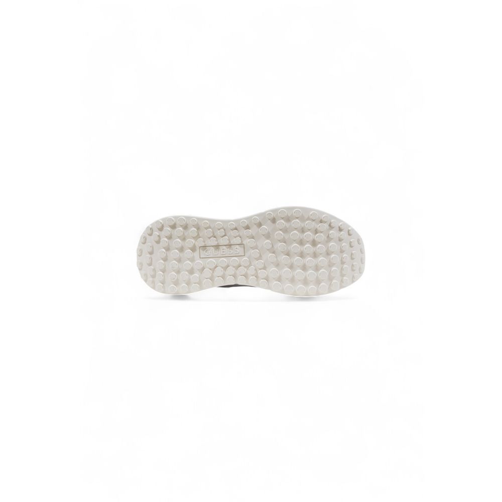 Guess Weiße Chunky-Sneaker aus Polyethylen – Modernes Design mit markanter Sohle