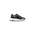 Guess Chunky Sneaker aus schwarzem Polyethylen – Stilvoll & Modern.