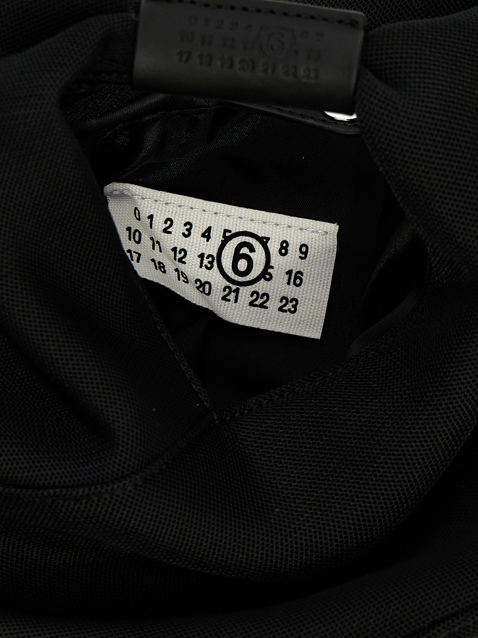 MM6 Maison Margiela Schwarze Crossbody-Tasche aus Polyester
