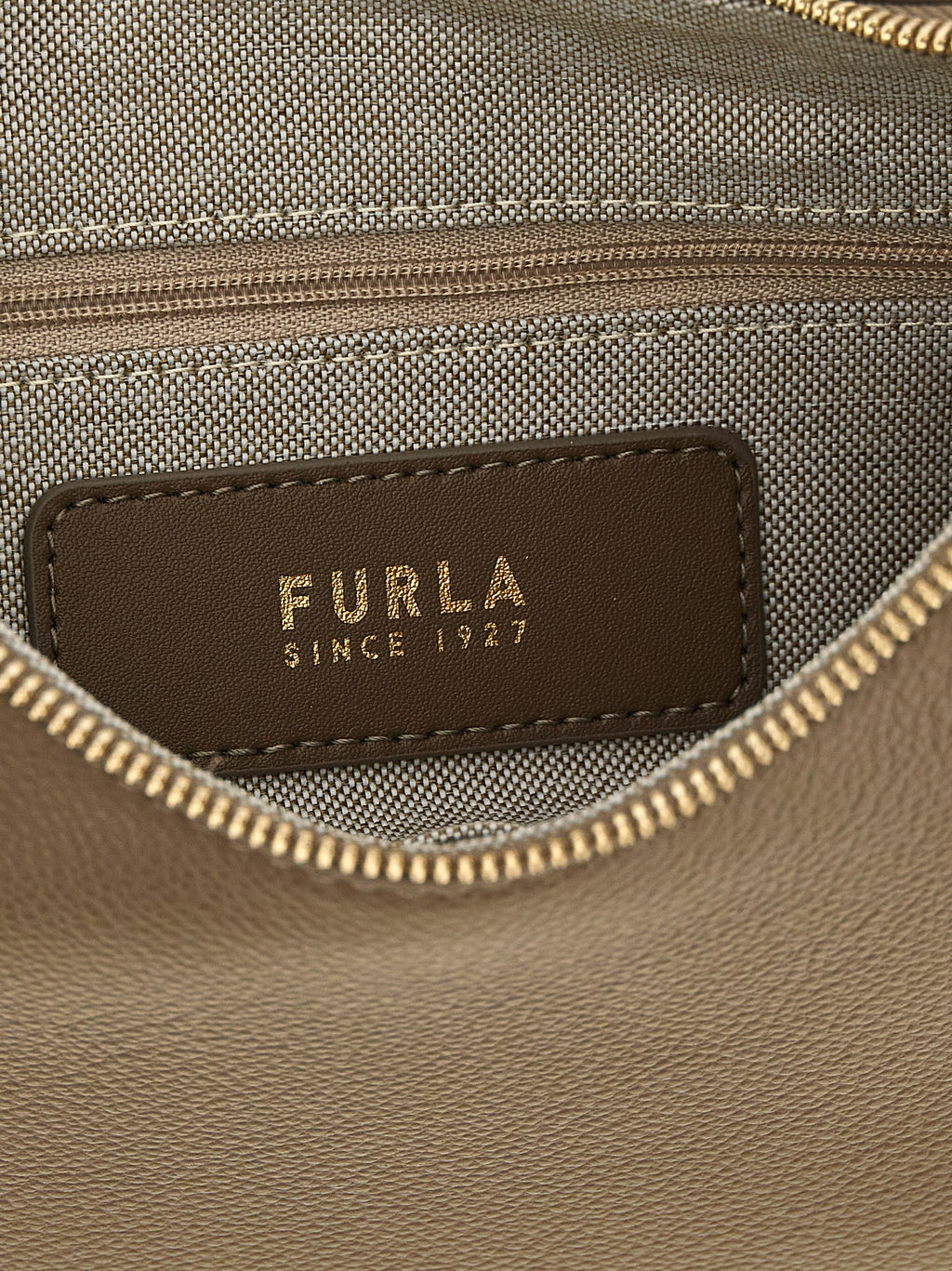 Furla Beigefarbene Kalbshaut Schultertasche