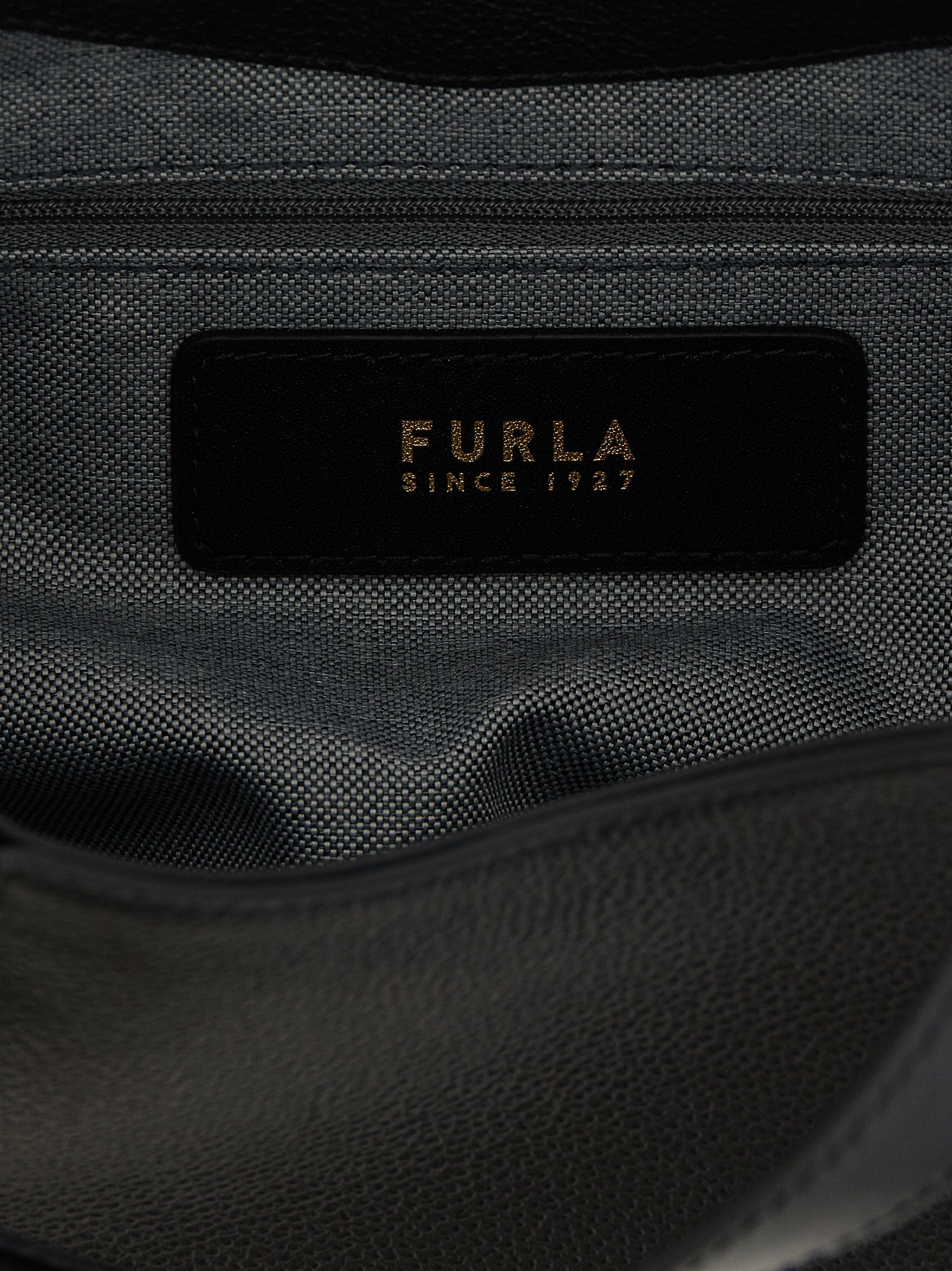 Furla Schwarze Kalbsleder-Tasche