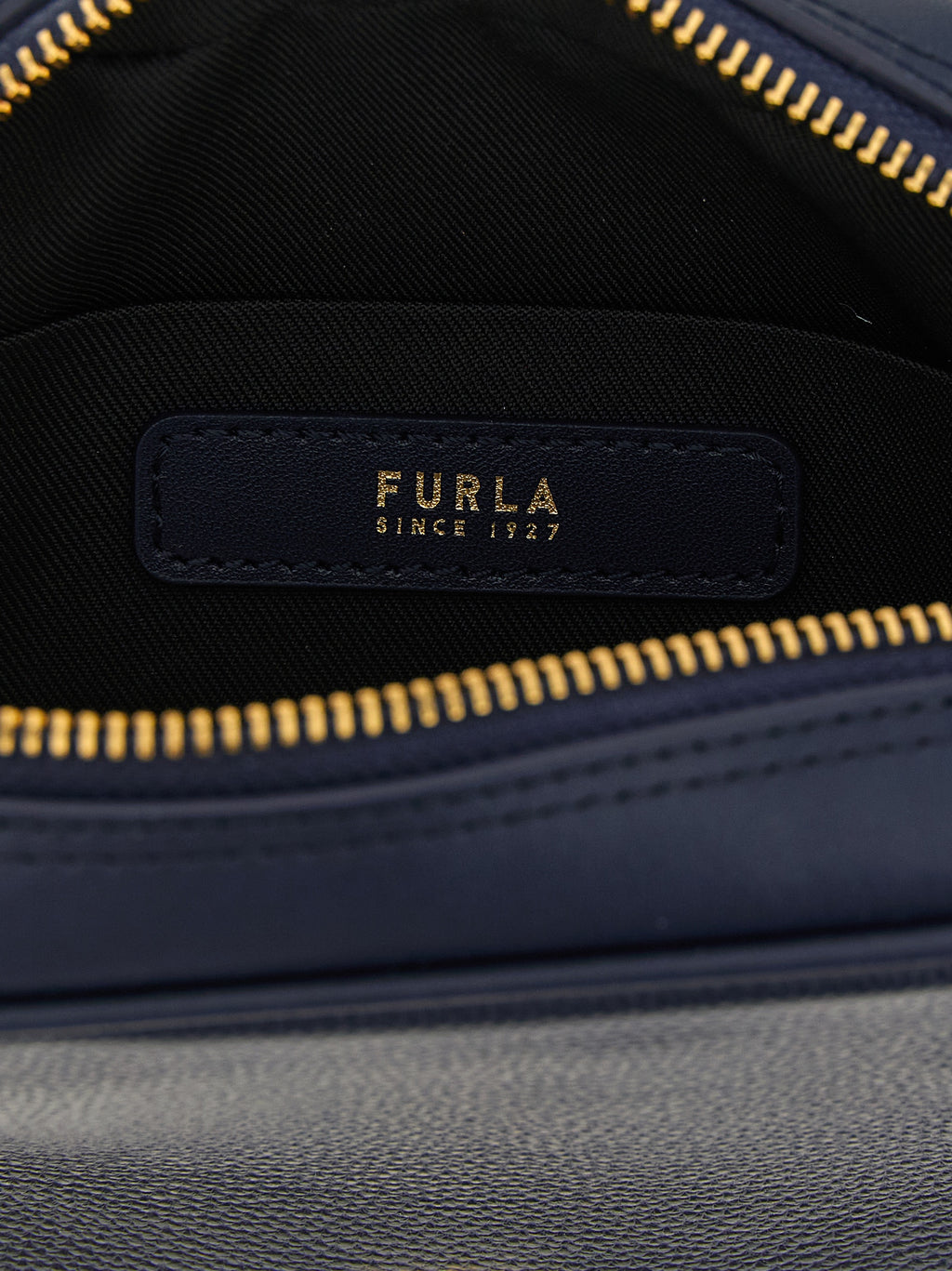 Furla Handtasche aus blauem Kalbsleder