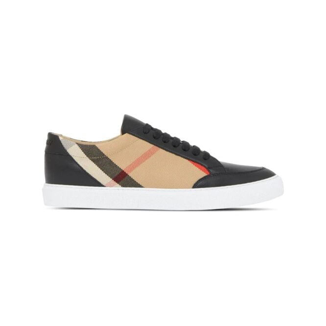 Burberry-Schwarz Leder Neu Salmond Turnschuhe