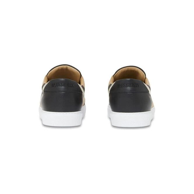 Burberry-Schwarz Leder Neu Salmond Turnschuhe