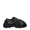 Burberry Grüne Stoff-Slipper