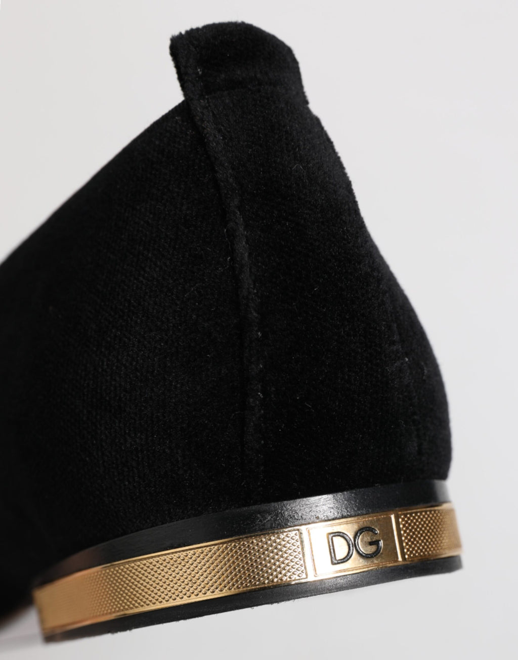 Dolce & Gabbana Schwarze VATICANO Crystal Ribbon Slip On Schuhe