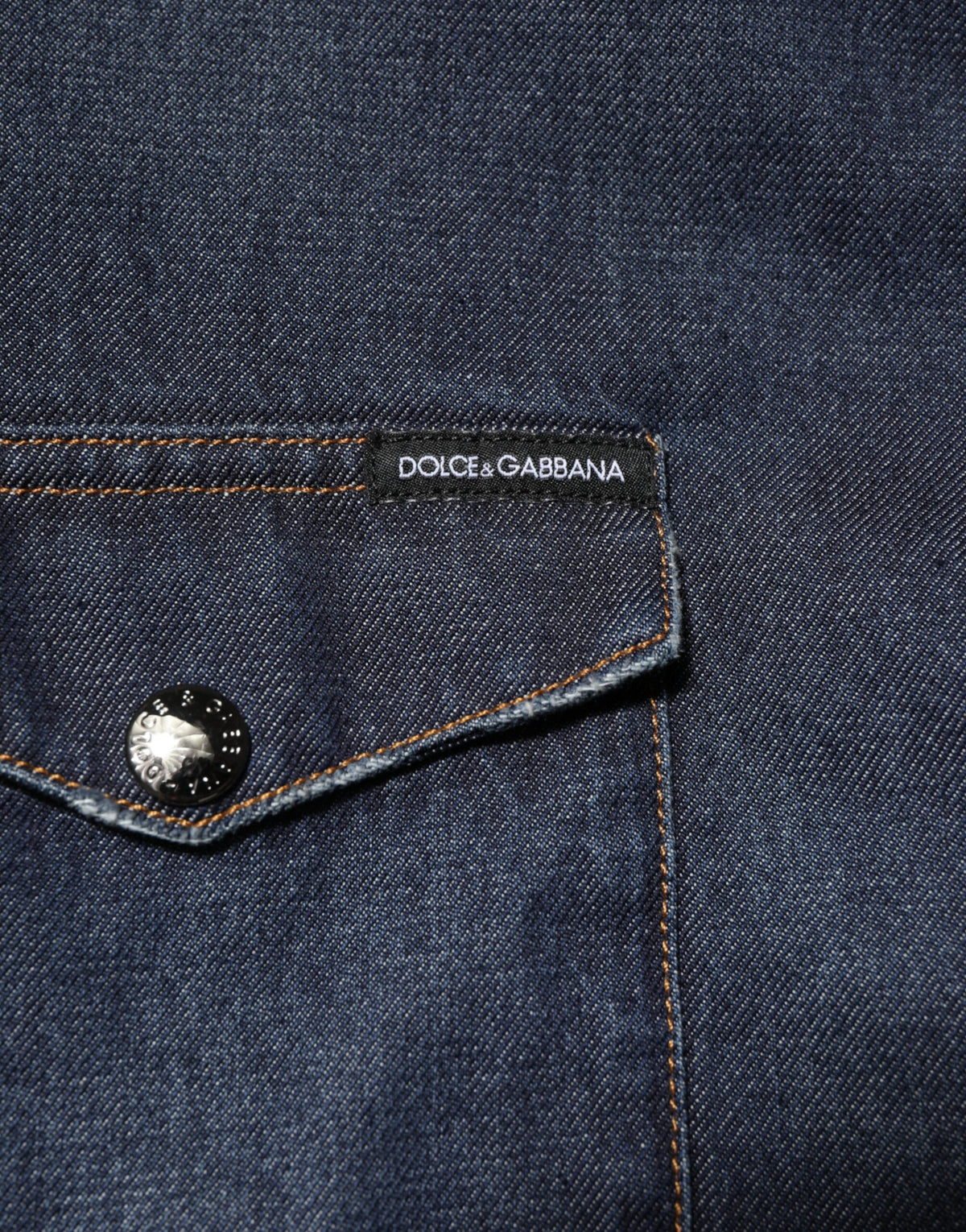 Dolce & Gabbana Blaues Denim Knopf lässig Logo Patch Männer Hemd