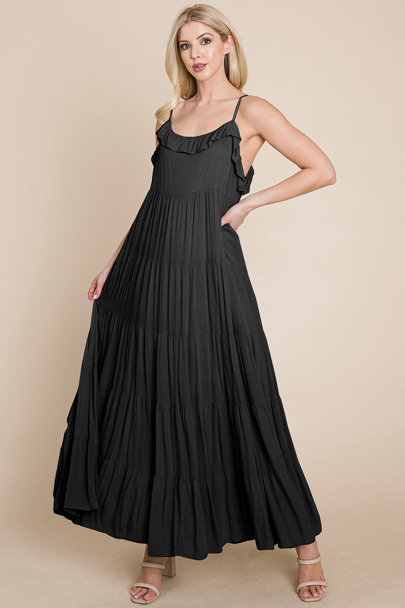 Maxikleid mit Bindeträgern und Stufenrock